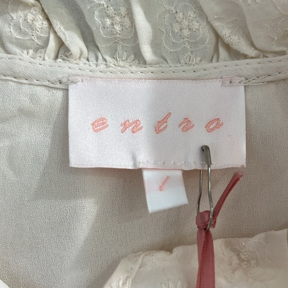 Entro Cream Ruffled Blouse - Picture 4 of 6